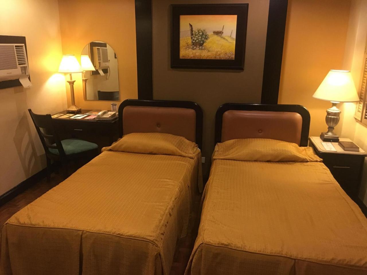 סן פדרו מקאטי Lourdes Suites מראה חיצוני תמונה