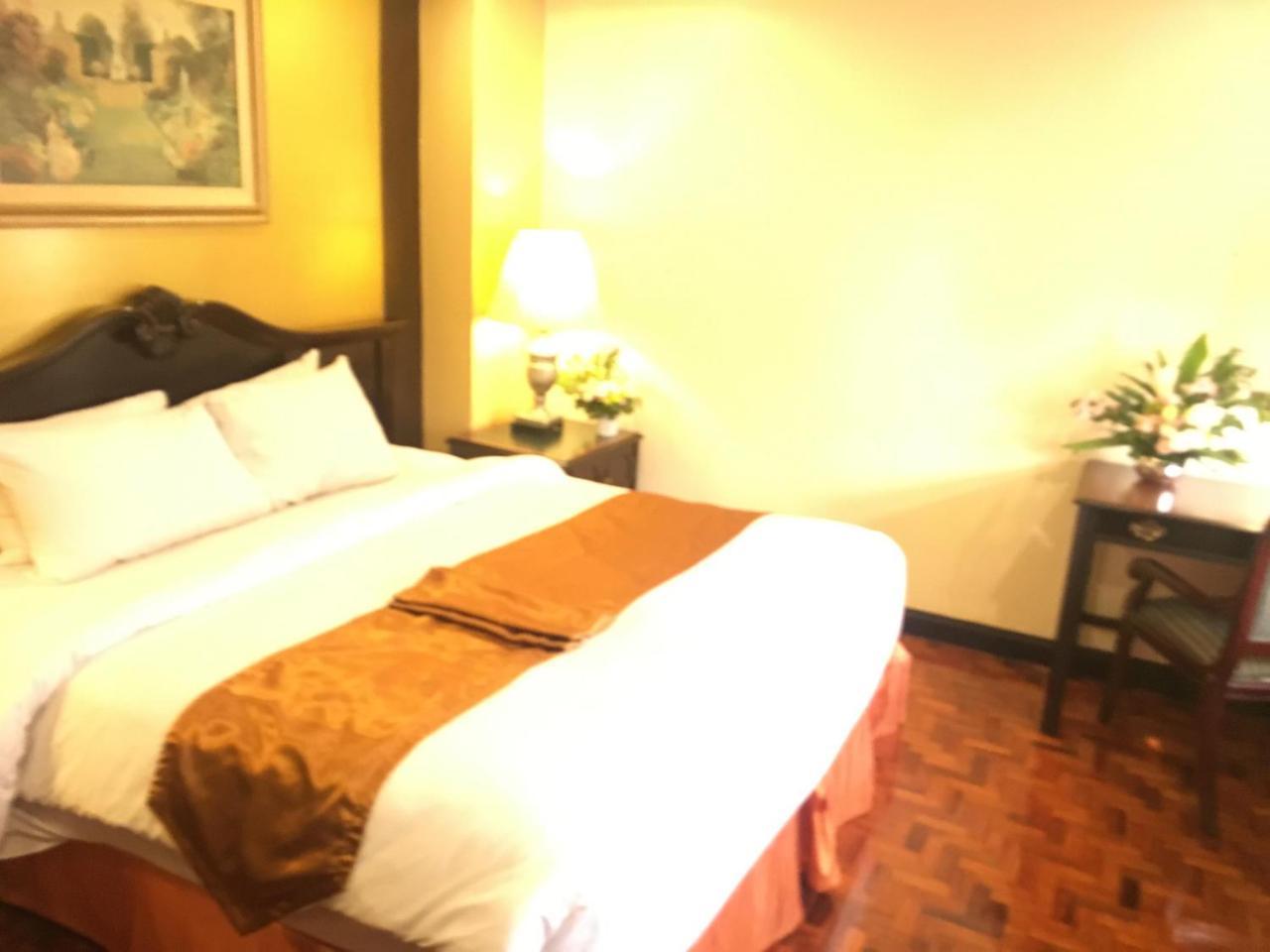 סן פדרו מקאטי Lourdes Suites מראה חיצוני תמונה
